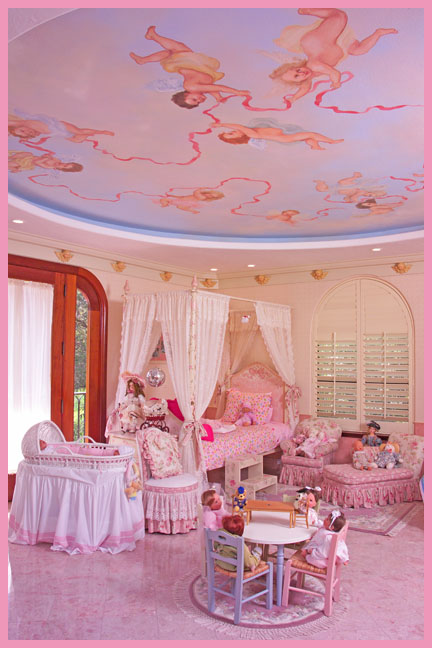 Nation ad Housetrends for Little Girls pink fantasy room www.bradentonphotography.com www.garysweetman.com www.lakewoodranchphotography.com www.bradentonphoto.com www.lakewoodranchphoto.com