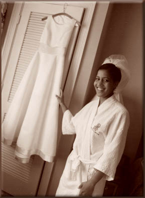 Sepia and white photo of a afro american bride at the Ritz Carlton, Sarasota